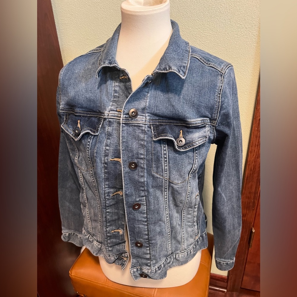 The limited Jean jacket
